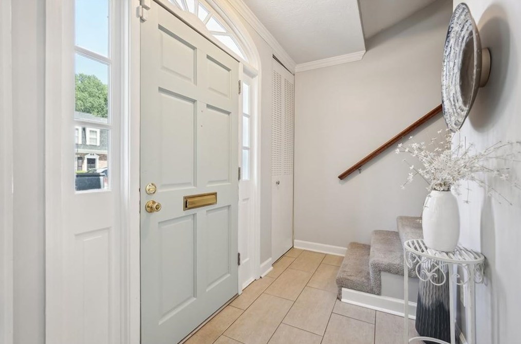 12 Market Sq Pl, Atlanta GA 30318-1428 exterior