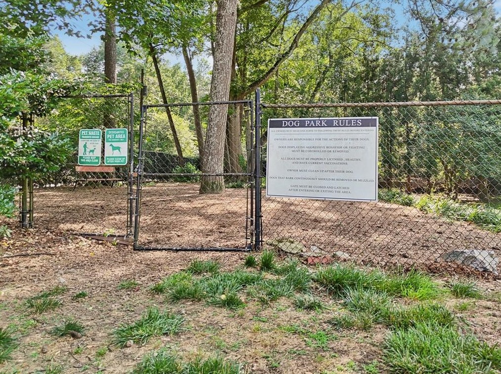 12 Market Sq Pl, Atlanta GA 30318-1428 exterior