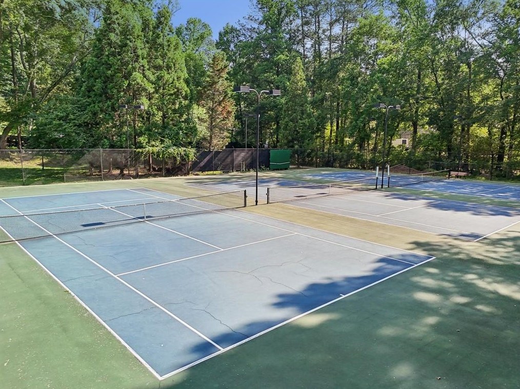 12 Market Sq Pl, Atlanta GA 30318-1428 exterior