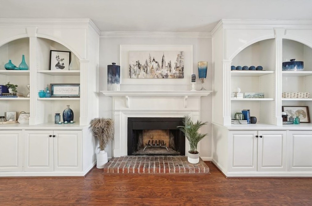 12 Market Sq Pl, Atlanta GA 30318-1428 exterior