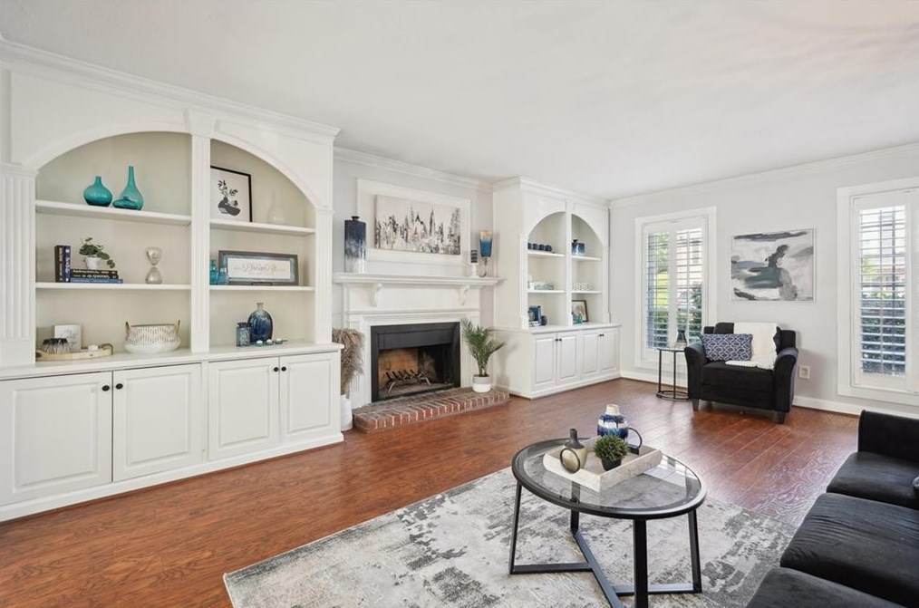 12 Market Sq Pl, Atlanta GA 30318-1428 exterior