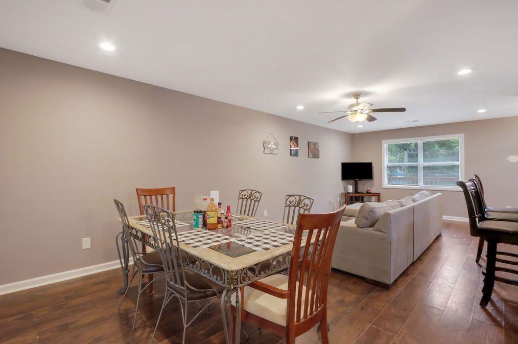 5121 Martins Crossing Rd, Stone Mountain GA  30088-2004 exterior