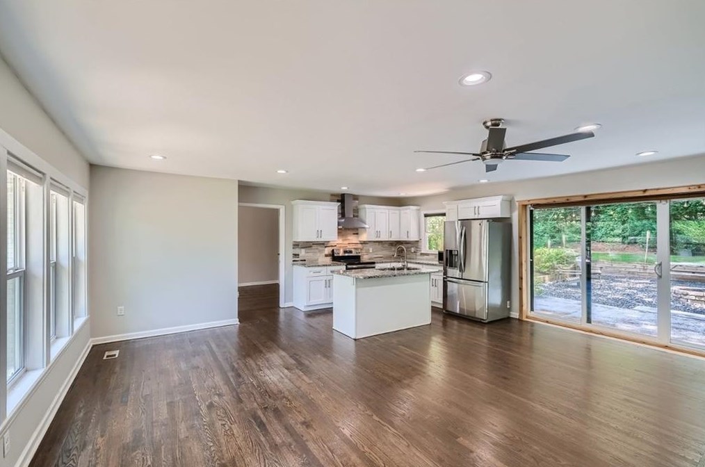 3190 Pinehill Dr, Decatur GA 30032-2807 exterior