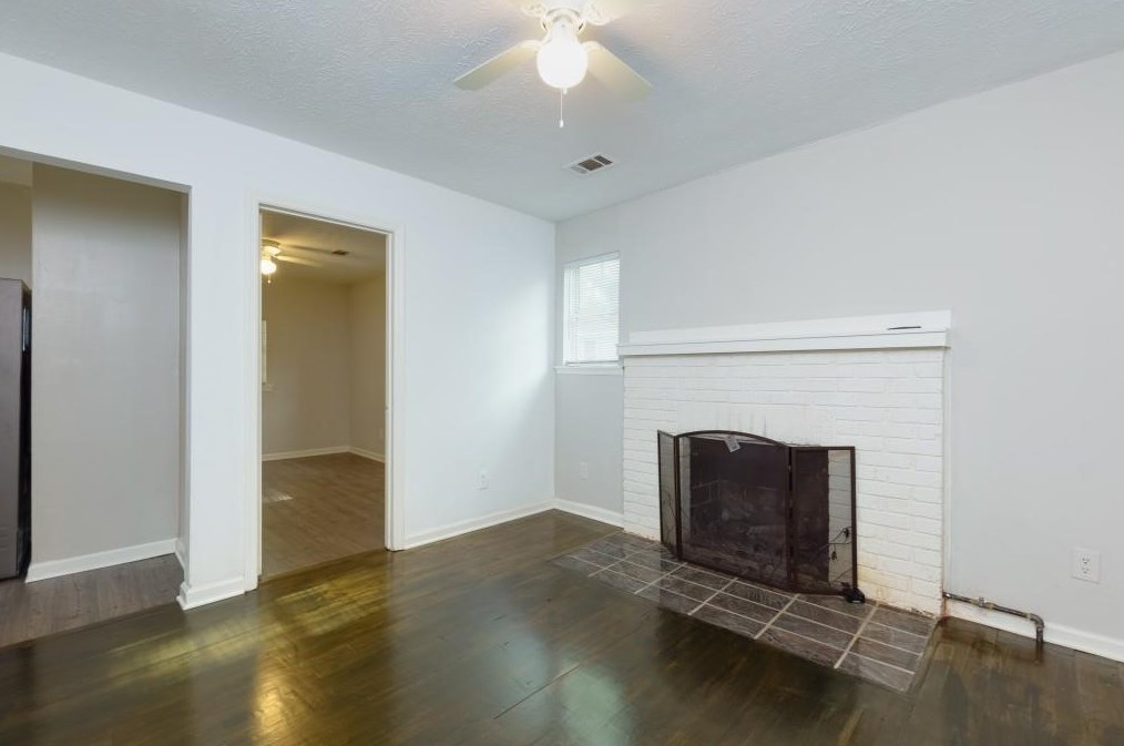461 Oak Dr, Atlanta GA  30354-1228 exterior