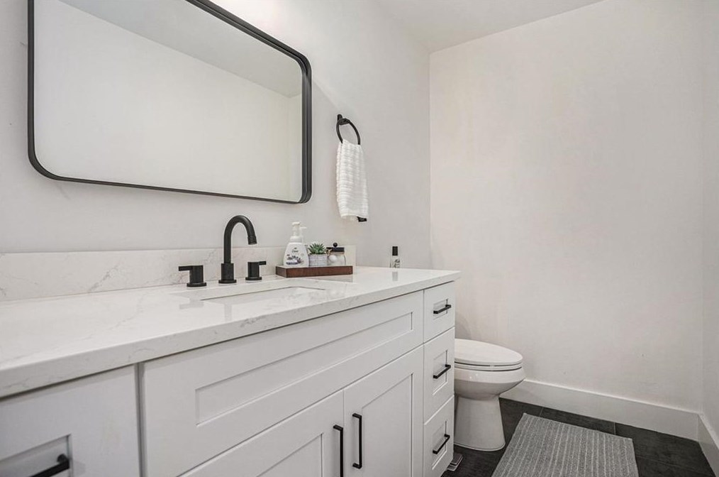 1448 Meadowlark Dr, Decatur GA 30032-3029 exterior