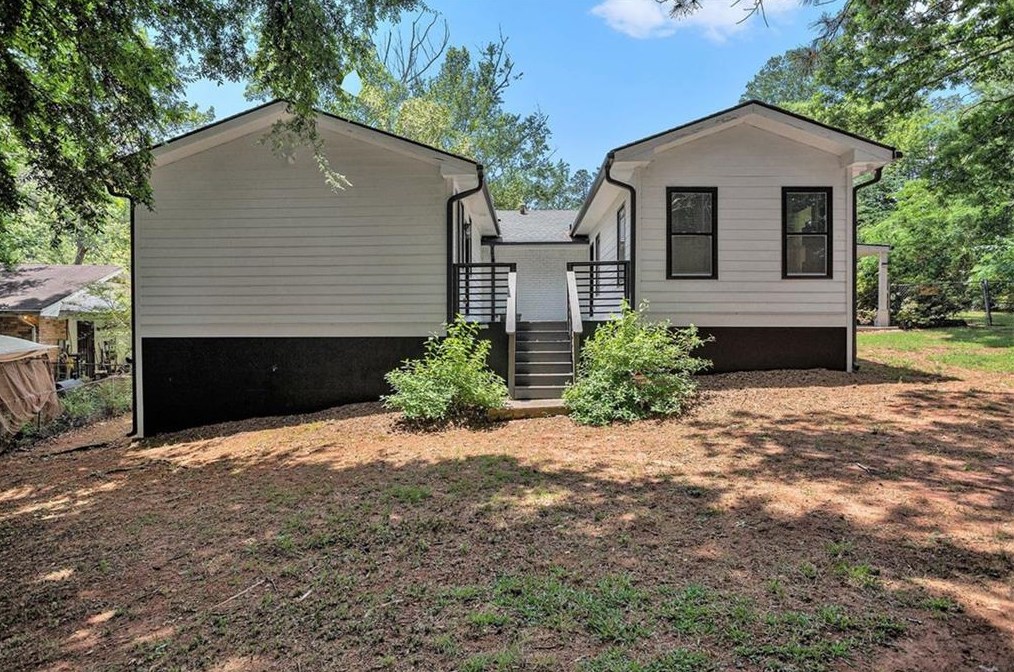 1448 Meadowlark Dr, Decatur GA 30032-3029 exterior