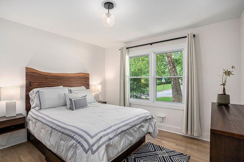 1448 Meadowlark Dr, Decatur GA 30032-3029 exterior