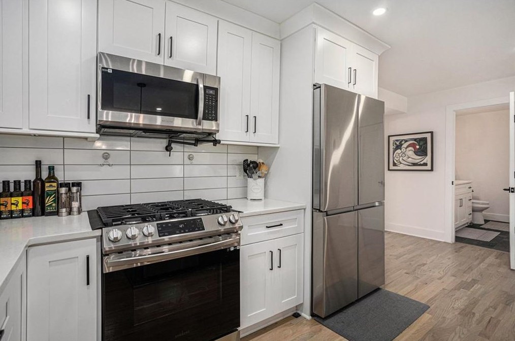 1448 Meadowlark Dr, Decatur GA 30032-3029 exterior