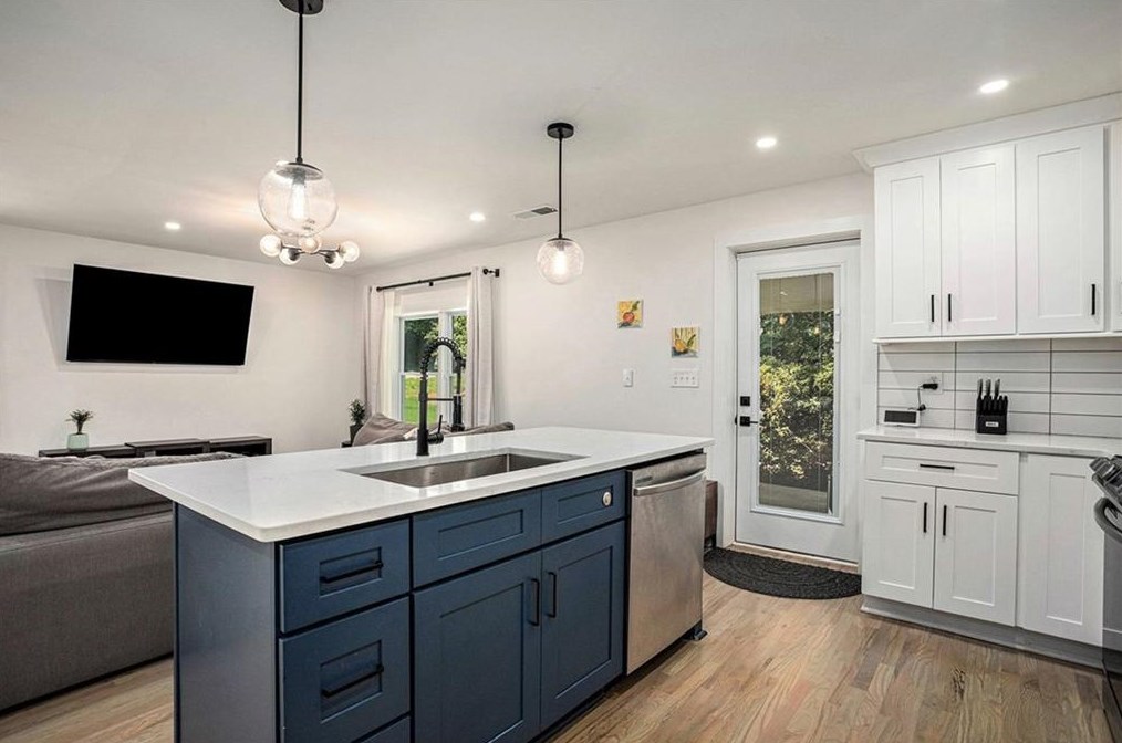 1448 Meadowlark Dr, Decatur GA  30032-3025 exterior