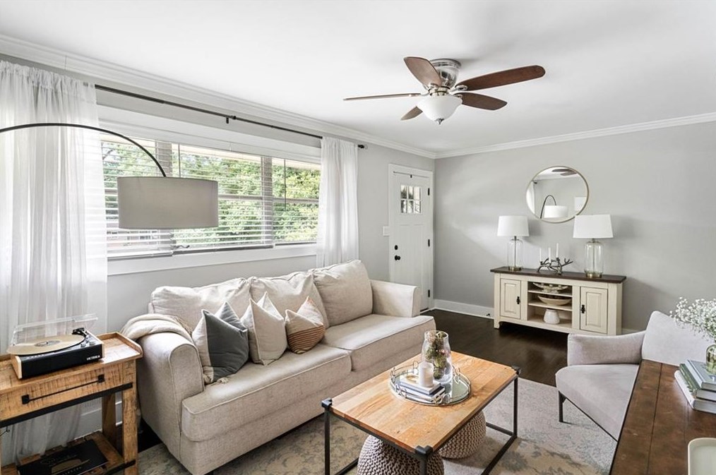 2580 Dering Ct, Atlanta GA 30345-1619 exterior