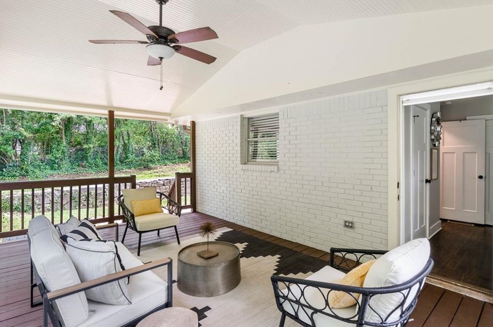 2580 Dering Ct, Atlanta GA 30345-1619 exterior