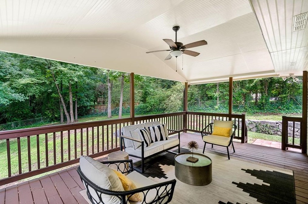 2580 Dering Ct, Atlanta GA 30345-1619 exterior