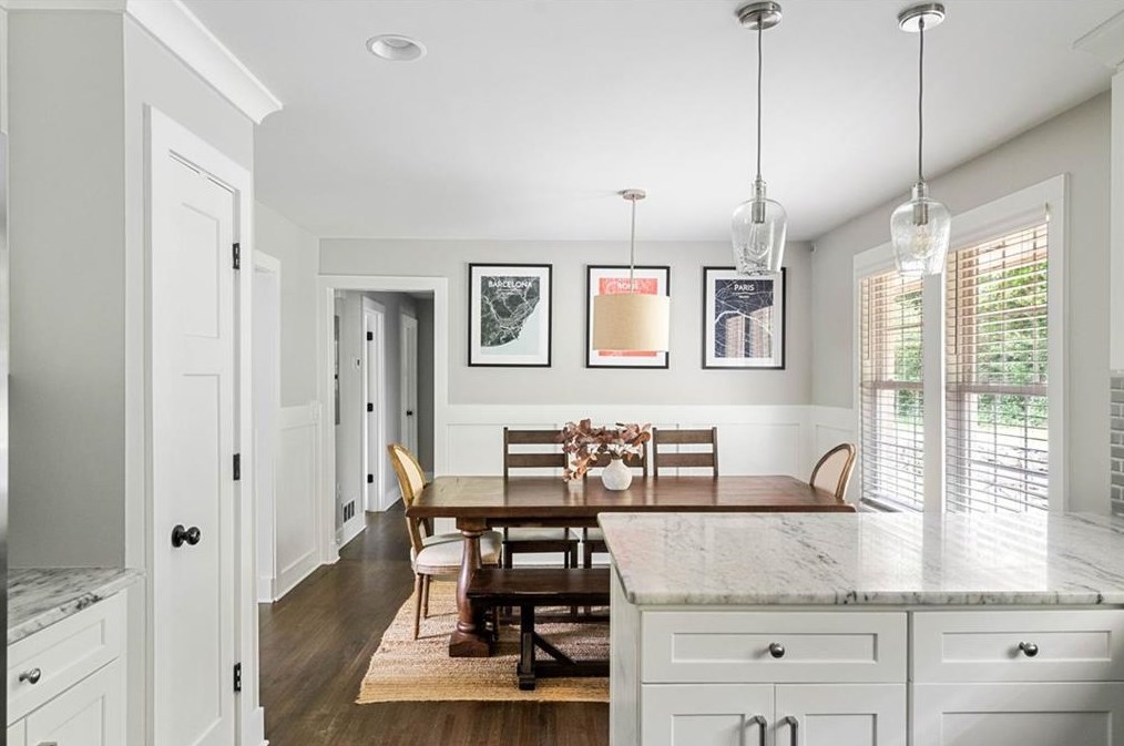 2580 Dering Ct, Atlanta GA 30345-1619 exterior