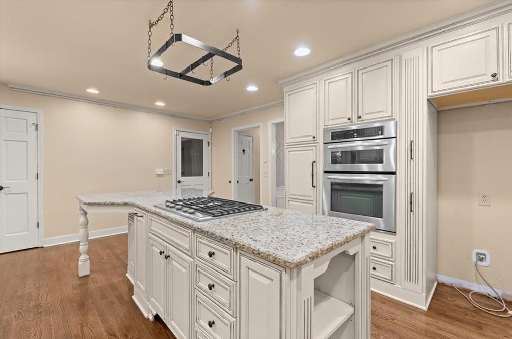 12020 Hickory Trce, Alpharetta GA 30004-6335 exterior