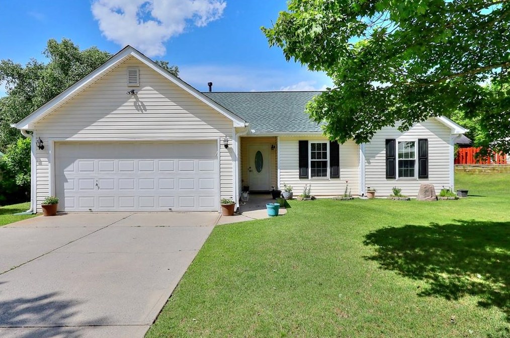 1180 Hillcrest Glenn Cir, Buford, GA 30518-6387