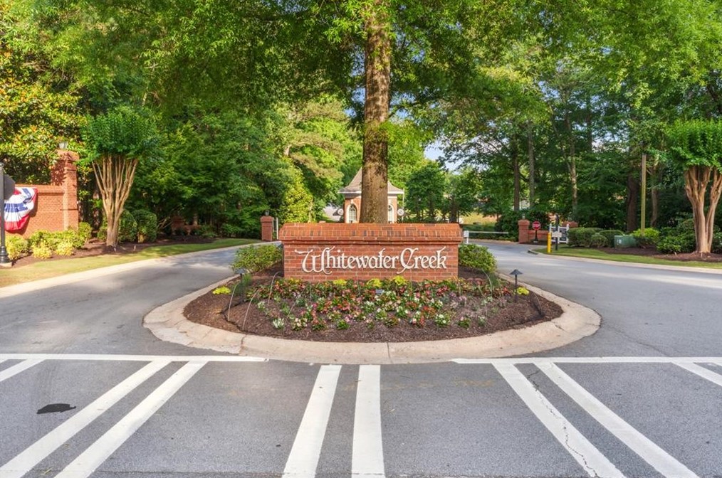 555 Wentworth Ct, Fayetteville, GA 30215