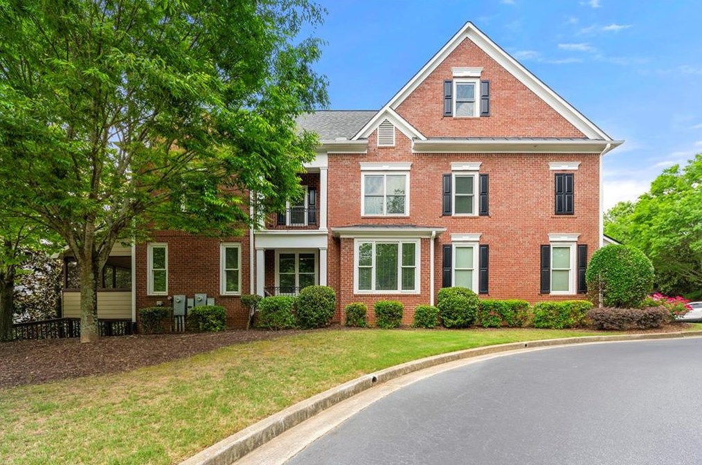12568 Wexcroft Ln, Alpharetta, GA 30009-8761