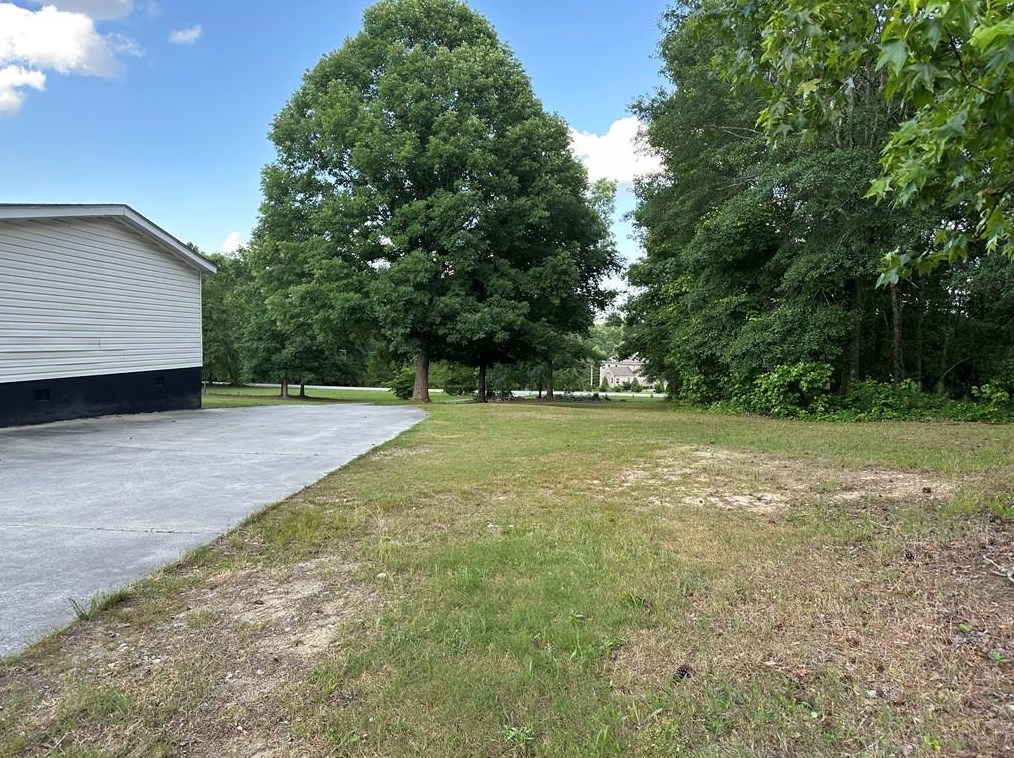 1900 Lester Rd, Conyers GA  30012-3473 exterior