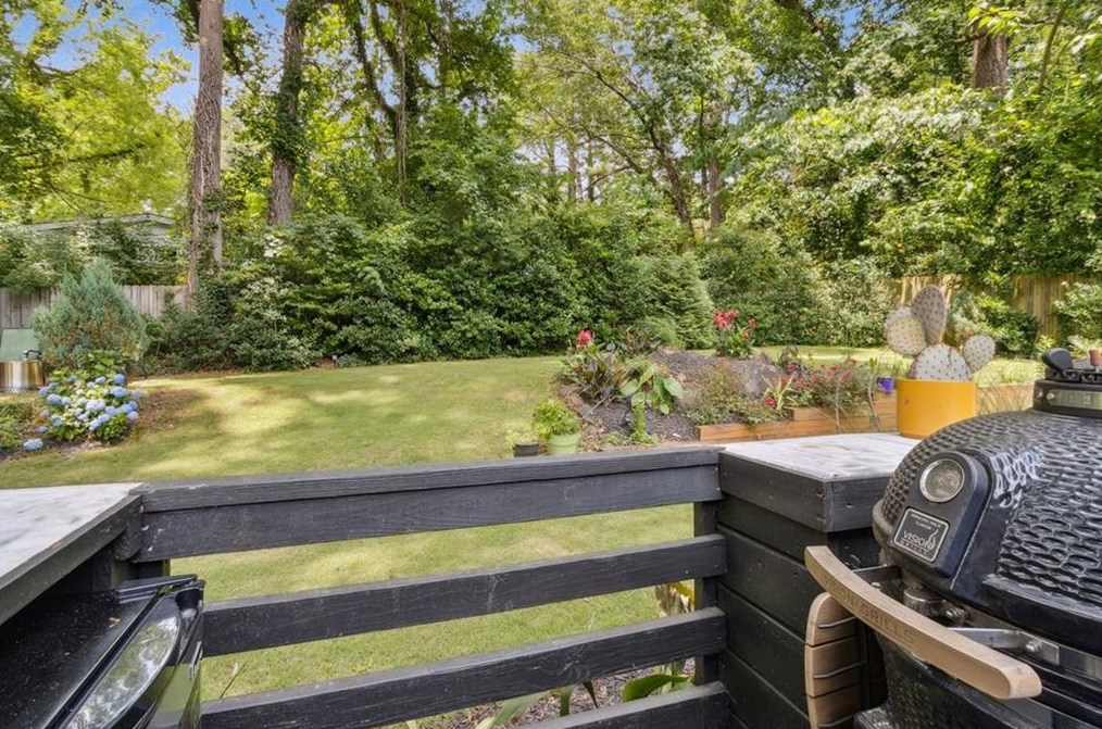 2998 Pasadena Dr, Decatur GA 30032-3621 exterior