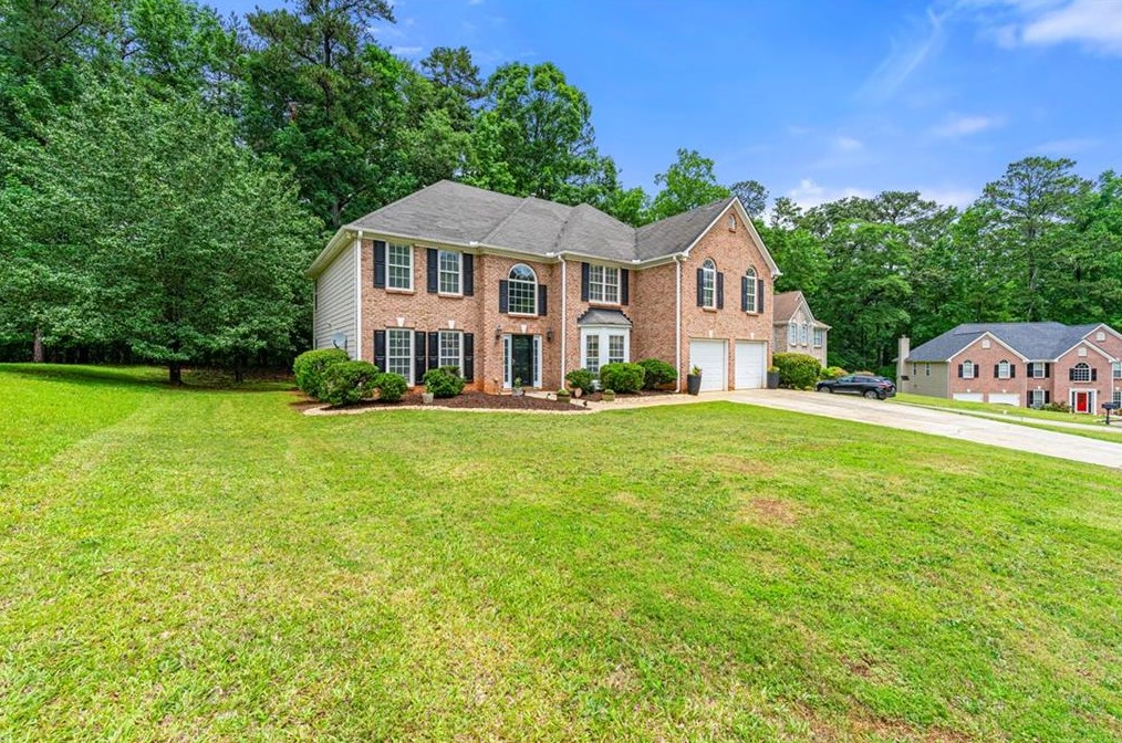 6906 Wynmeadow Dr, Stone Mountain, GA 30087-6361