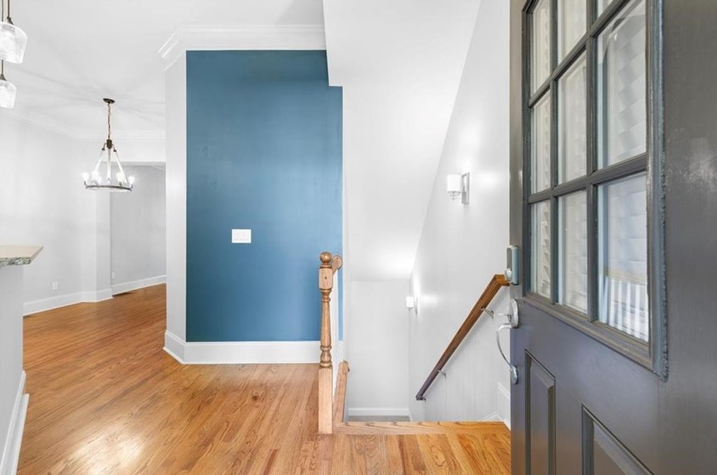 3105 Turman Cir, Decatur GA  30033-3256 exterior