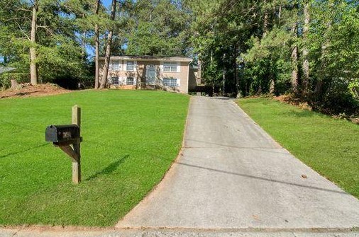 3094 Sasanqua Ln, Marietta, GA 30008-5633