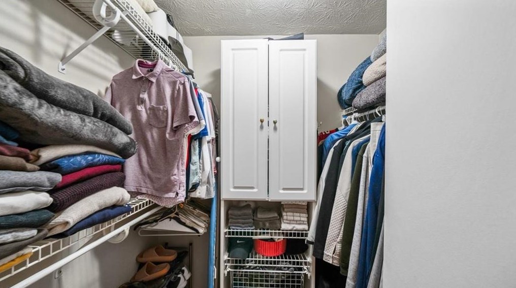 309 Dunbar Dr, Atlanta GA 30338-6558 exterior