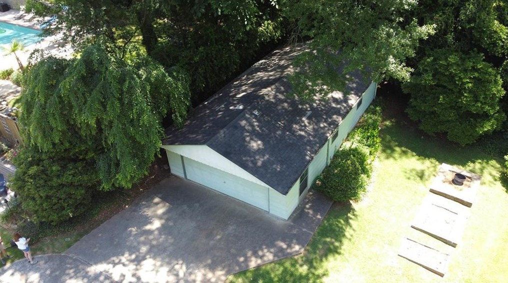 2325 Shasta Way, Atlanta GA  30345-2605 exterior