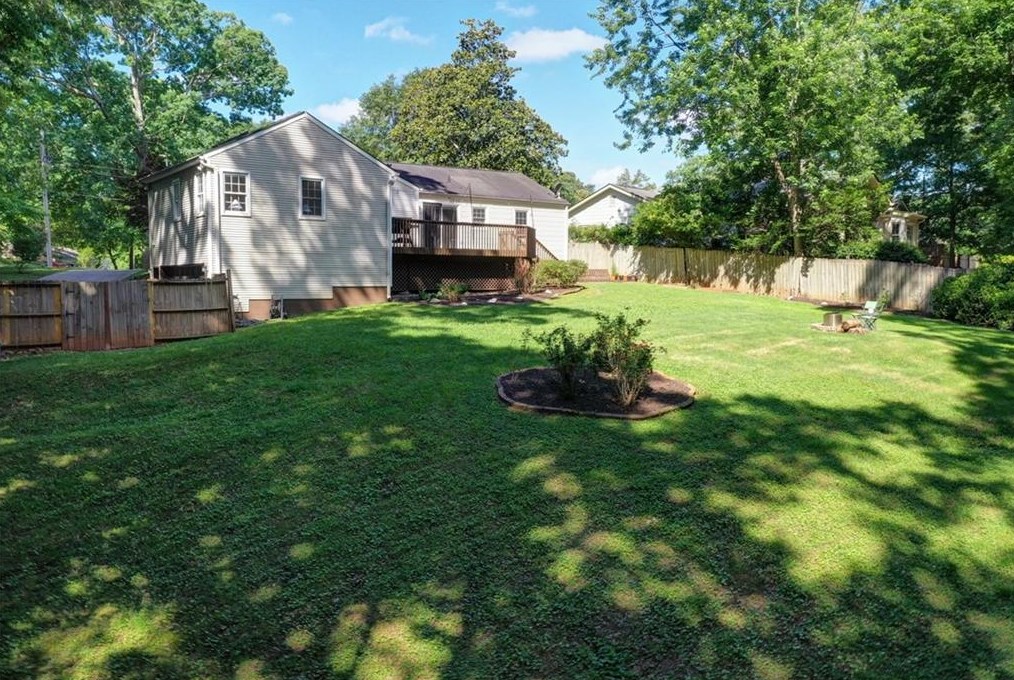 1139 Vis Trl, Atlanta GA 30324-4528 exterior