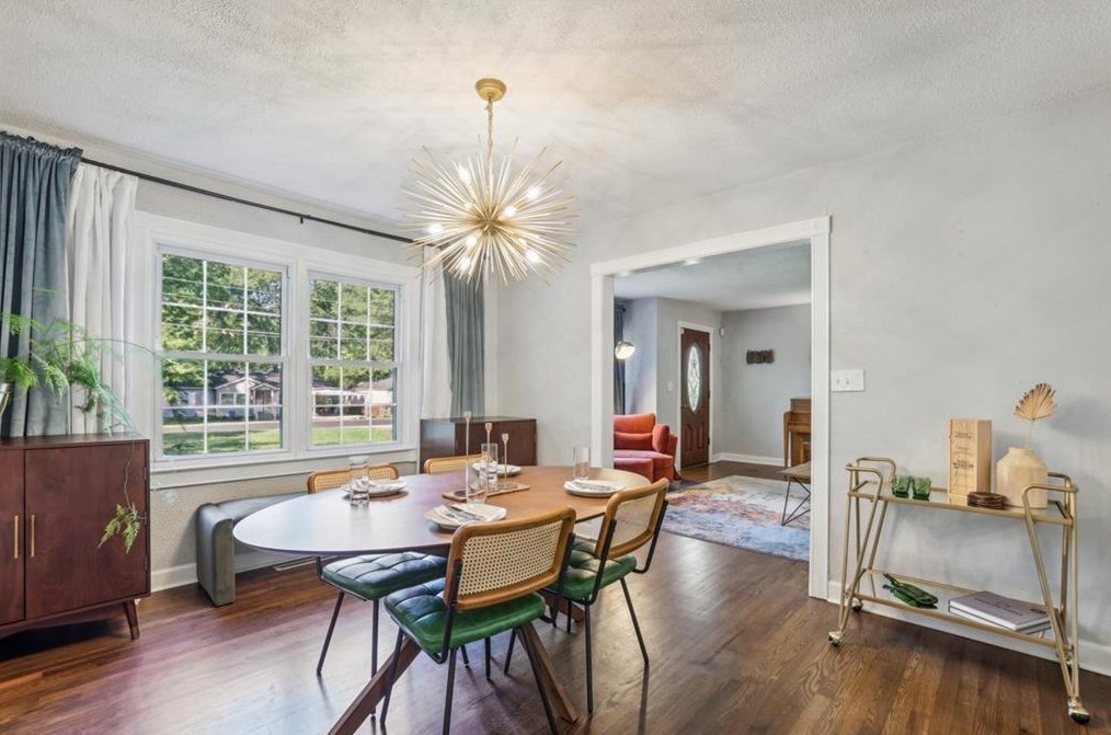 1139 Vis Trl, Atlanta GA 30324-4528 exterior