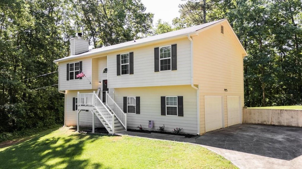 3796 Cannon Dr, Douglasville, GA 30135-3051