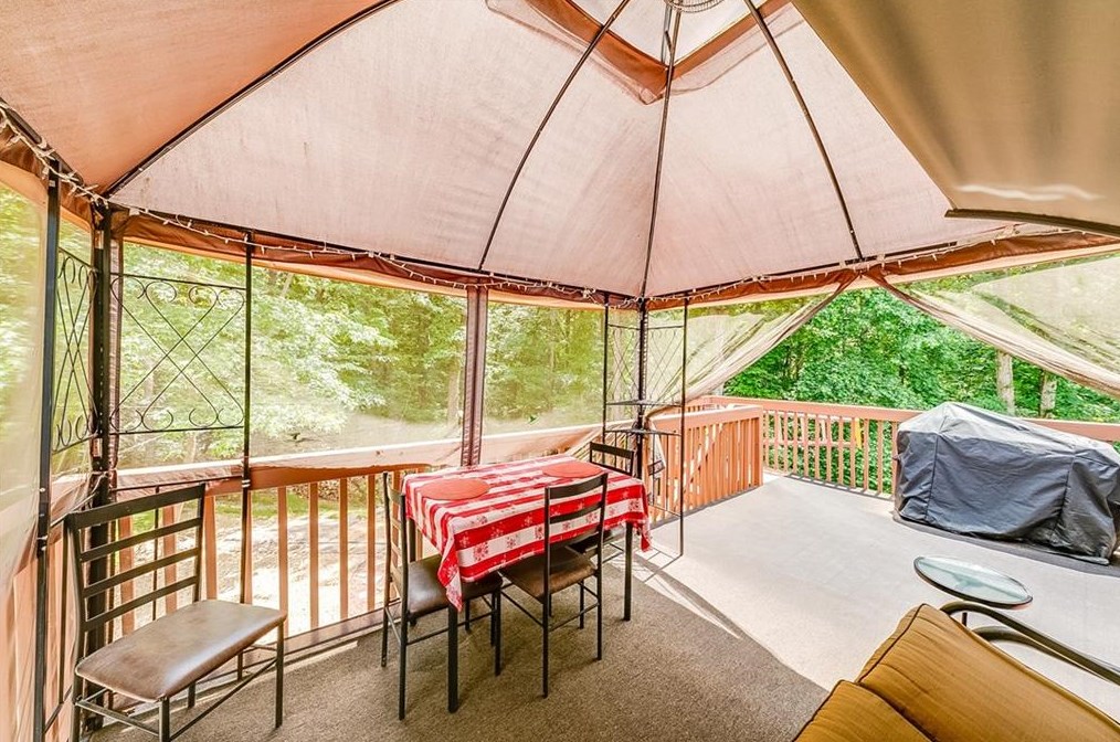 2917 Lk Holw Rd, Gainesville GA exterior