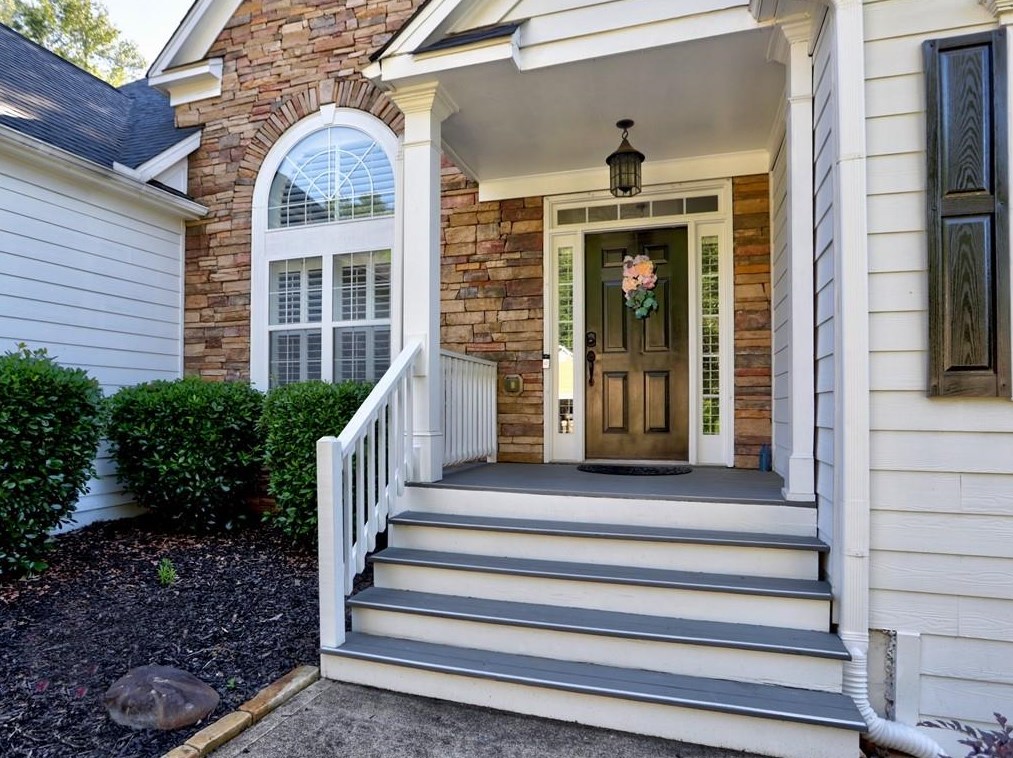 134 Clifford Ct, Holly Springs, GA 30115-9276