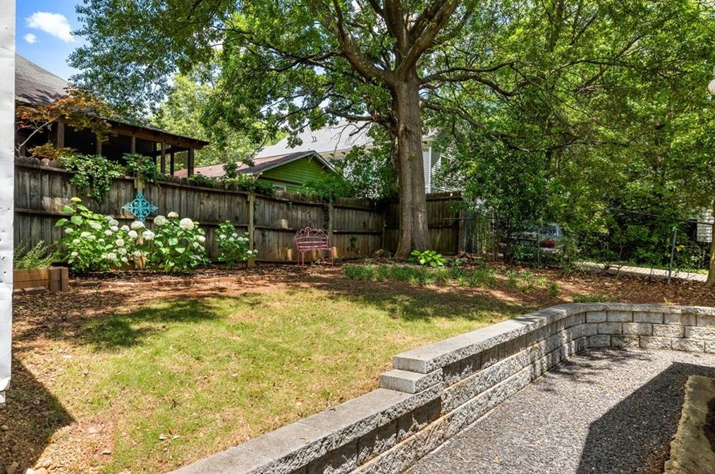 824 Harold Ave, Atlanta GA  30307-1743 exterior