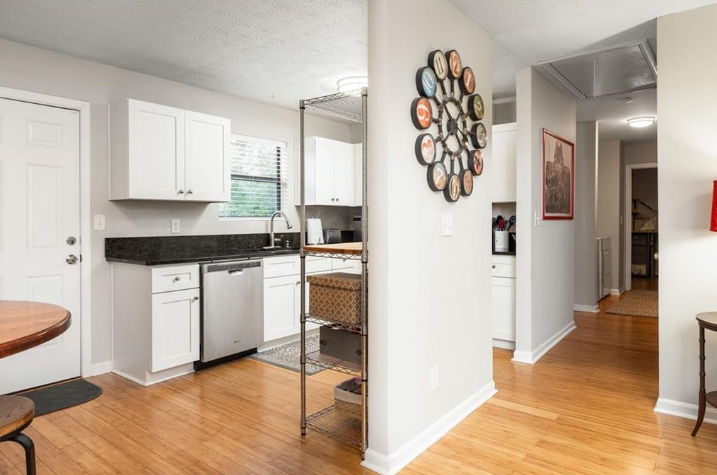 824 Harold Ave, Atlanta GA  30307-1743 exterior