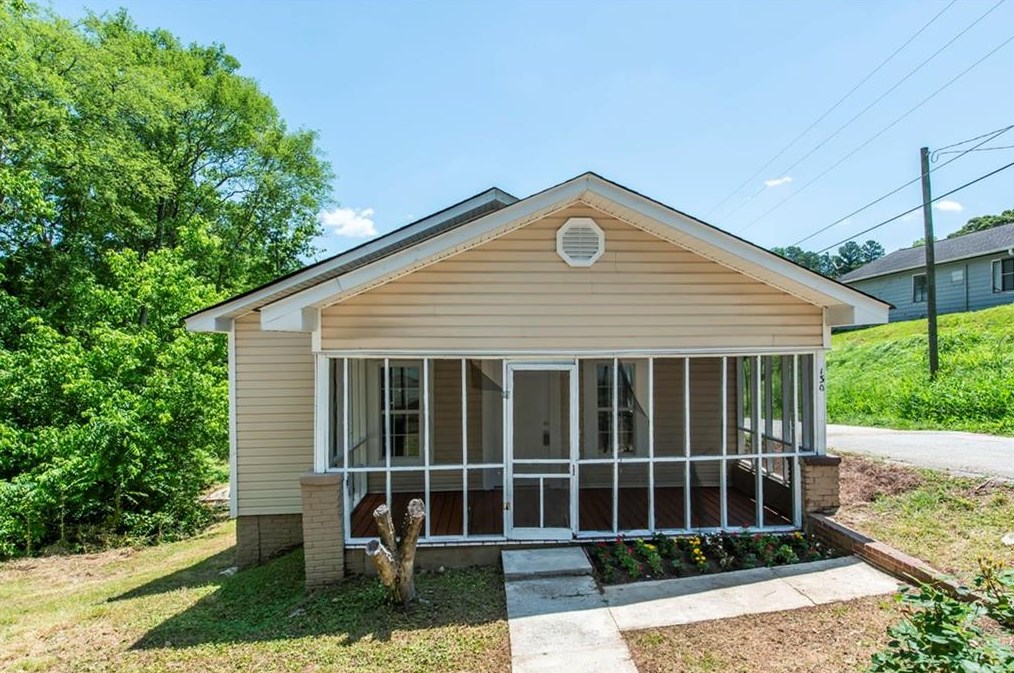 130 Park St, Dallas, GA 30132
