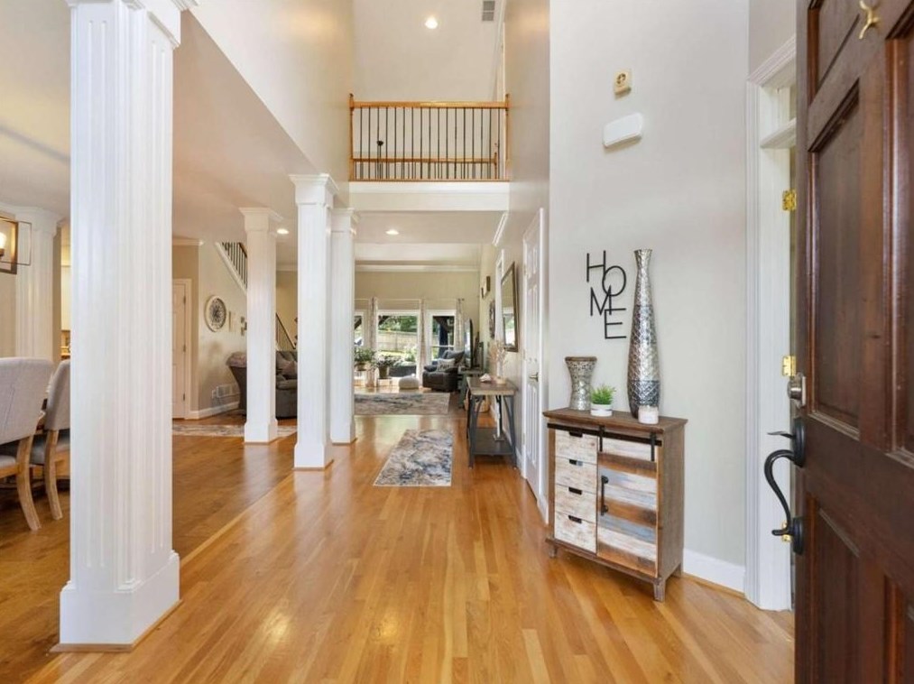 3613 Maple Valley Dr, Buford, GA 30519-8029