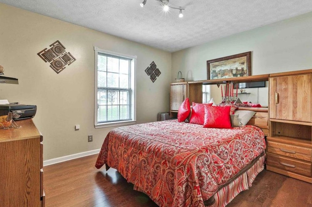 3654 Charlotte Dr, Rex GA 30273-1215 exterior