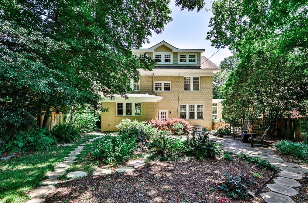 1527 Emory Rd, Atlanta GA  30306-2407 exterior