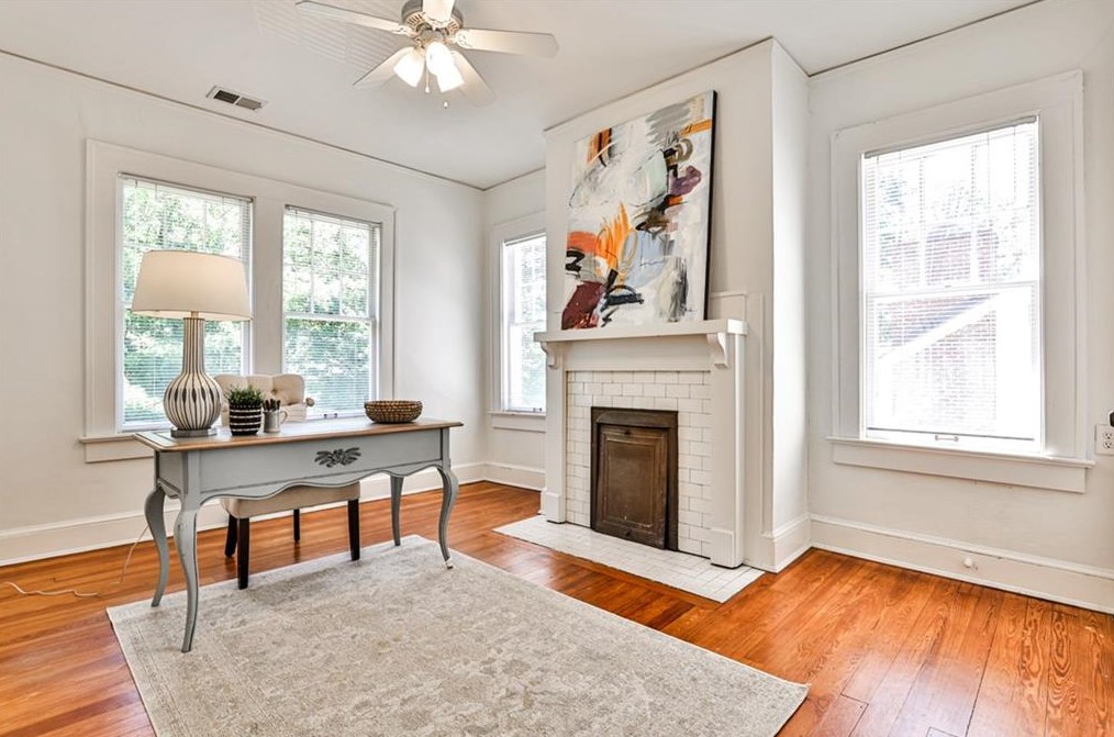1527 Emory Rd, Atlanta GA  30306-2407 exterior