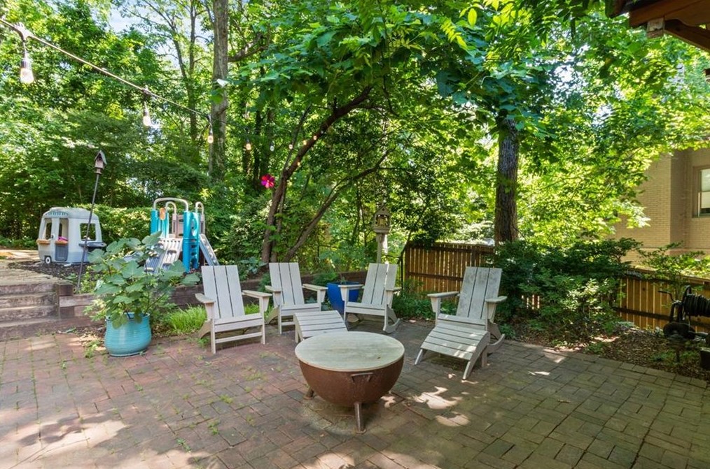 1184 Amsterdam Ave, Atlanta GA  30306-2562 exterior