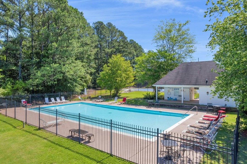 4758 Score Ct, Lithonia GA 30039-7721 exterior