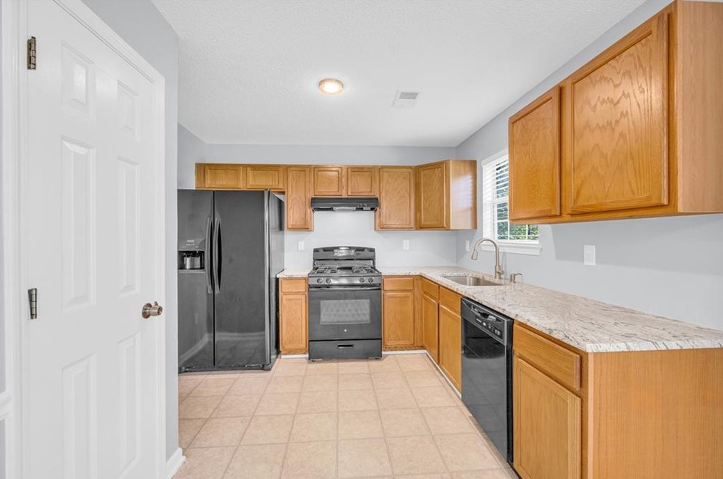 4758 Score Ct, Lithonia GA 30039-7721 exterior