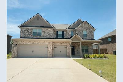 446 Sawmill Trace, Hampton, GA 30228 - Photo 1