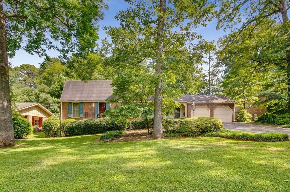 4252 Waterloo Cir, Tucker, GA 30084-2237