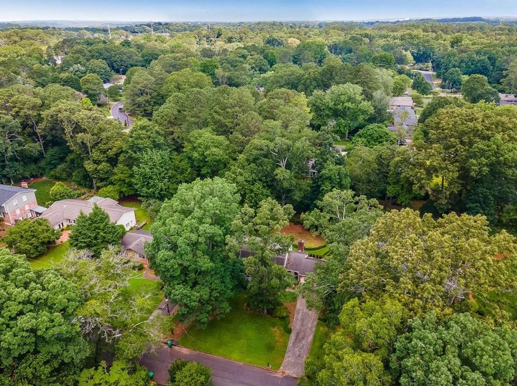 4252 Waterloo Cir, Tucker GA 30084 exterior