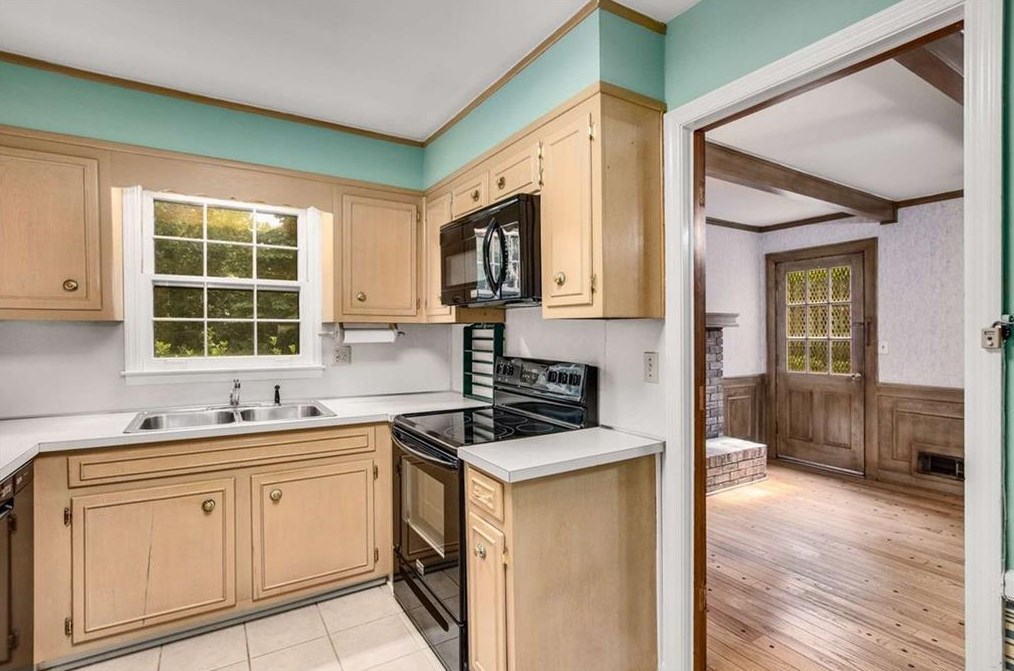 4252 Waterloo Cir, Tucker GA 30084 exterior