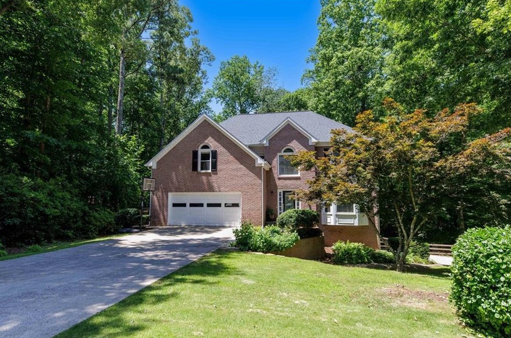 626 Pine Ter, Holly Springs, GA 30114-8985
