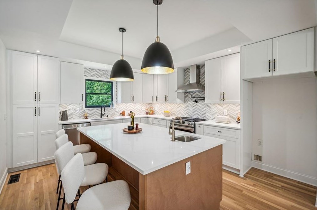 6109 Grants Frd Dr, Gainesville GA 30506-6928 exterior