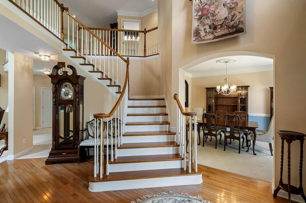 11930 Lexington Woods Dr, Alpharetta, GA 30005-6752